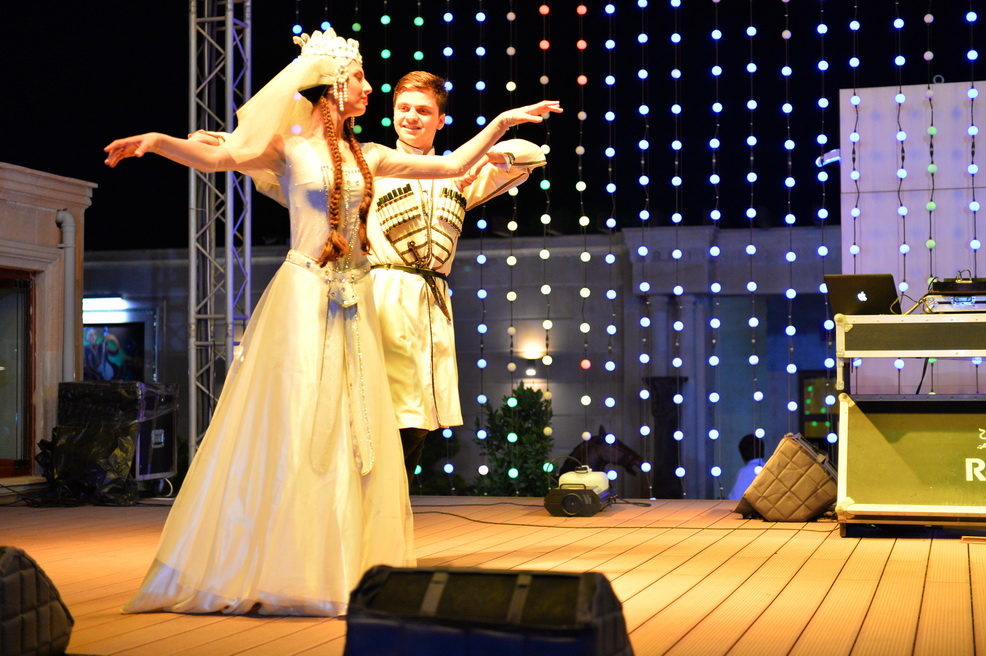 Праздничный вечер Azerbaijan&Georgian FM в Баку с участием звезд Грузии (ФОТО)