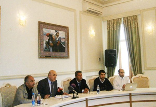 Состоялось заседание генерального совета ПЕН-клуба Азербайджана