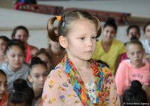 В Баку прошла встреча юных гимнастов с олимпийскими чемпионками (ФОТО)