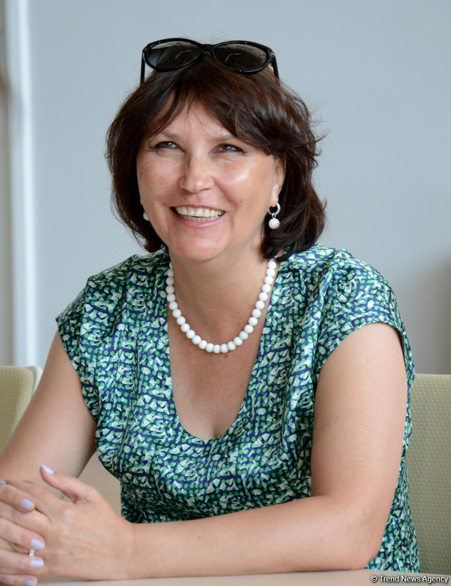 В Баку прошла встреча юных гимнастов с олимпийскими чемпионками (ФОТО)