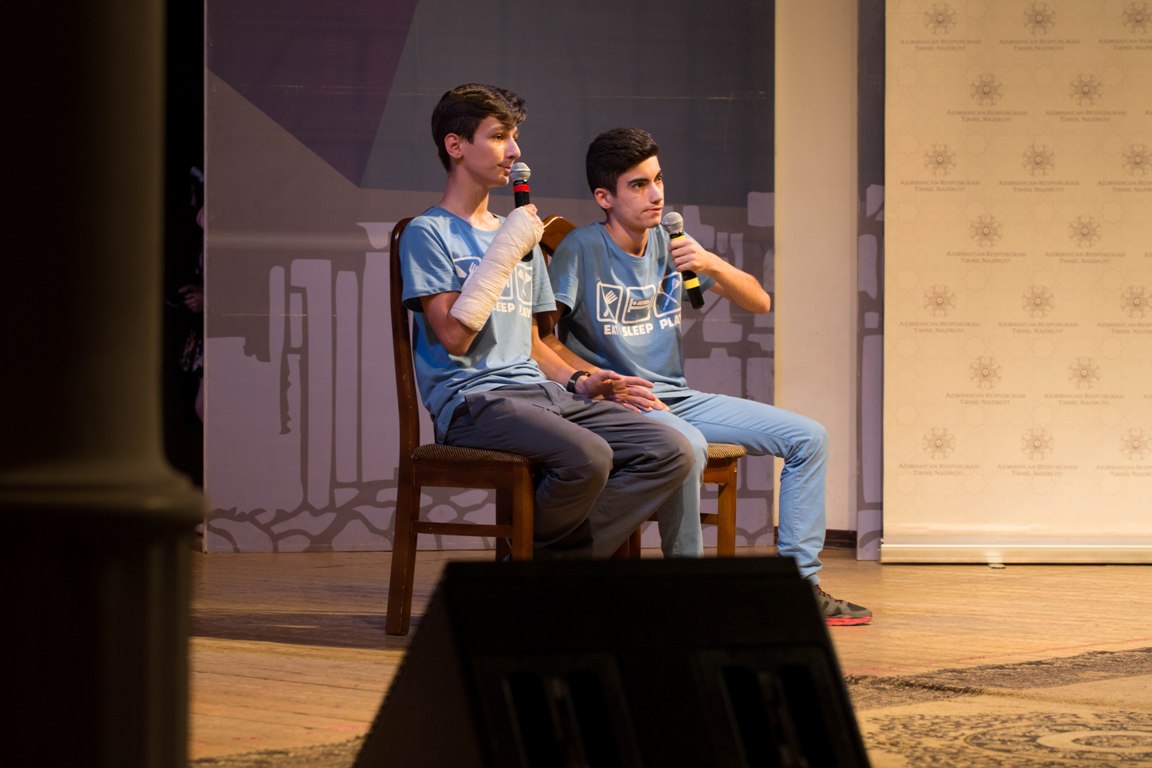 В Баку определились победители Юниор-лиги КВН (ФОТО)