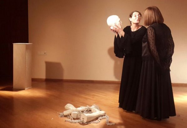 В Баку покажут поэтическую притчу об отношениях актера и времени (ФОТО)