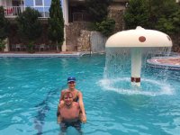 Звезда сериала "Физрук" отдыхает с семьей в Азербайджане (ФОТО)