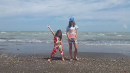 Звезда сериала "Физрук" отдыхает с семьей в Азербайджане (ФОТО)