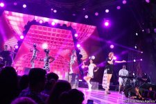 Российские СМИ высоко оценили Международный фестиваль "Жара" в Баку (ФОТО)