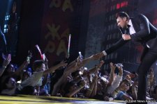 Российские СМИ высоко оценили Международный фестиваль "Жара" в Баку (ФОТО)