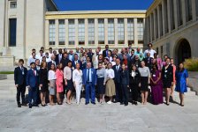 Азербайджанский режиссер удостоен сертификата ООН (ФОТО)