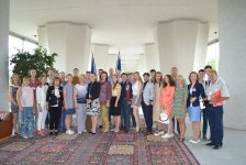 Азербайджанский режиссер удостоен сертификата ООН (ФОТО)