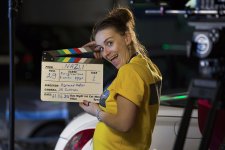 Одна из самых молодых и красивых актрис стала главной героиней “NAZLI“ (ВИДЕО,ФОТО)