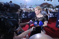 Известная российская телеведущая Яна Чурикова приедет в Баку (ФОТО)