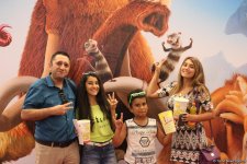 Как Азербайджан опередил США на 9 дней: "Ледниковый период: Столкновение неизбежно" (ФОТО)