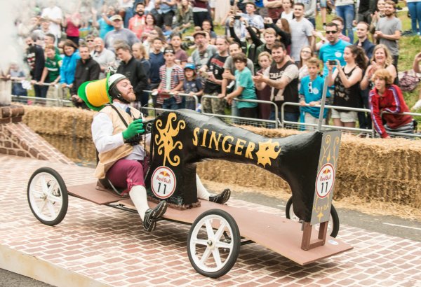 Такого Баку еще не видел! Гонки на драндулетах (ВИДЕО, ФОТО)