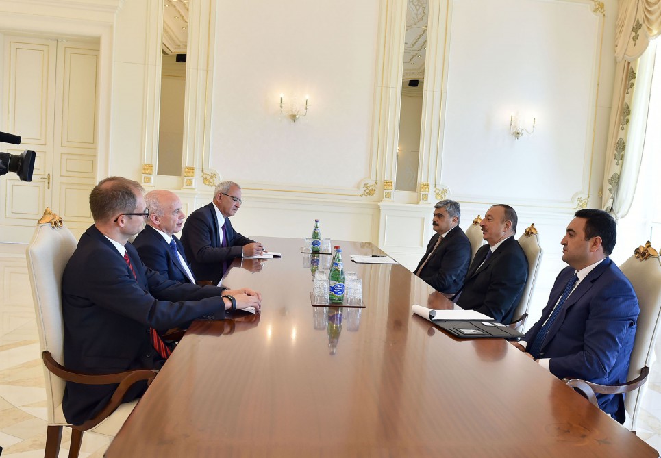 Президент Азербайджана принял делегацию Швейцарии