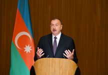 Президент Ильхам Алиев принял участие в проводах азербайджанской делегации на XXXI Летние Олимпийские игры (ФОТО)