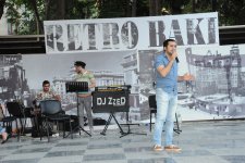 Бакинцы в "аэродромах", нарды, ретро-музыка: Возвращение в 60-70-е (ФОТО)