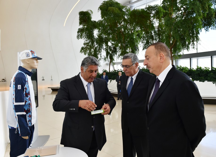 Президент Ильхам Алиев принял участие в проводах азербайджанской делегации на XXXI Летние Олимпийские игры (ФОТО)