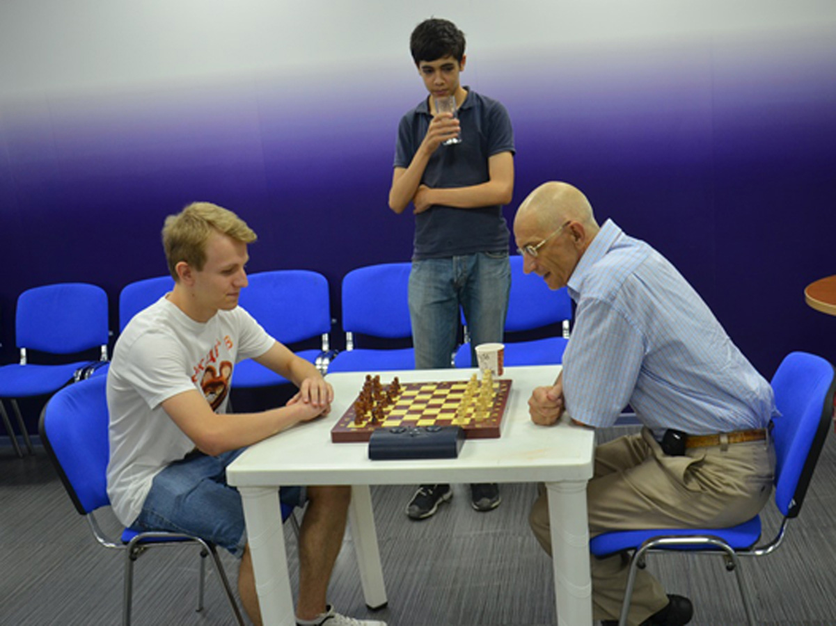 В Баку отметили Международный день шахмат (ФОТО)
