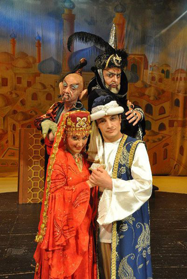 Азербайджанский актер пройдет обучение в московской "Щуке" (ФОТО)