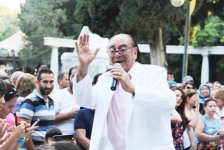 Лала Мамедова, Джаван Зейналлы, Джейхун Бакинский ...- это наш Баку