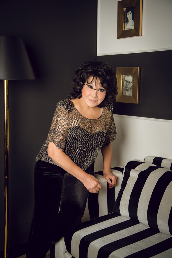 Новый имидж 75-летней Флоры Керимовой: "Чувствую себя как в раю" (ФОТО)