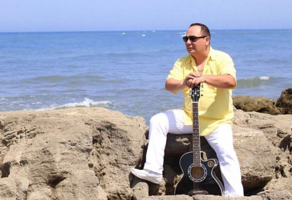 Вперед в прошлое! Азербайджанские звезды приглашают в любимое место отдыха бакинцев