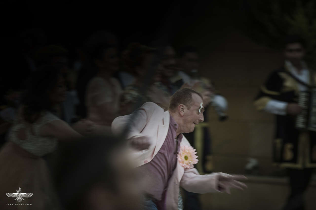 Самый экстравагантный азербайджанский актер играет француза Жана Поля (ВИДЕО, ФОТО)