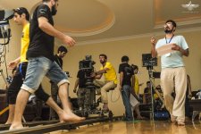 Самый экстравагантный азербайджанский актер играет француза Жана Поля (ВИДЕО, ФОТО)