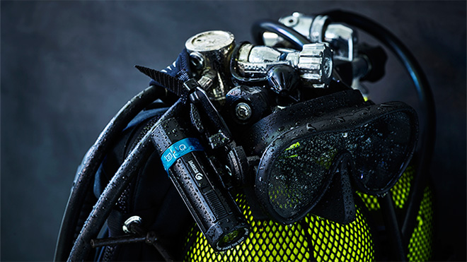 Экшн-камера, которая снимает на глубине 200 метров (ФОТО)