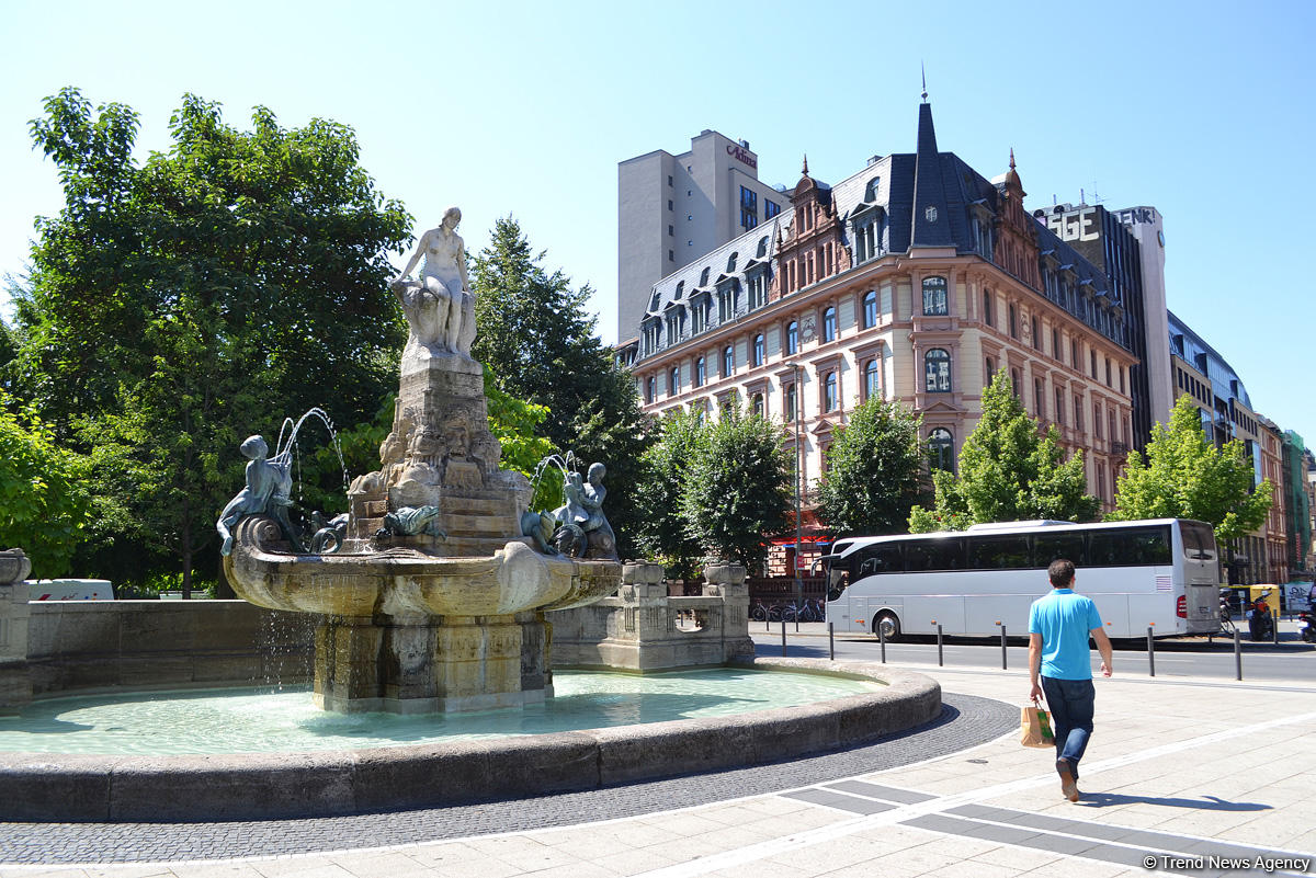 Путешествие в Европу: Жара - она и во Франкфурте жара (часть 1 - ФОТО)