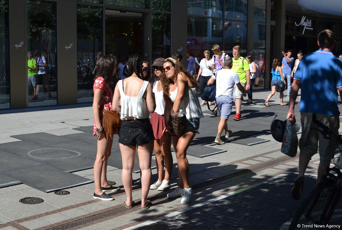 Путешествие в Европу: Жара - она и во Франкфурте жара (часть 1 - ФОТО)