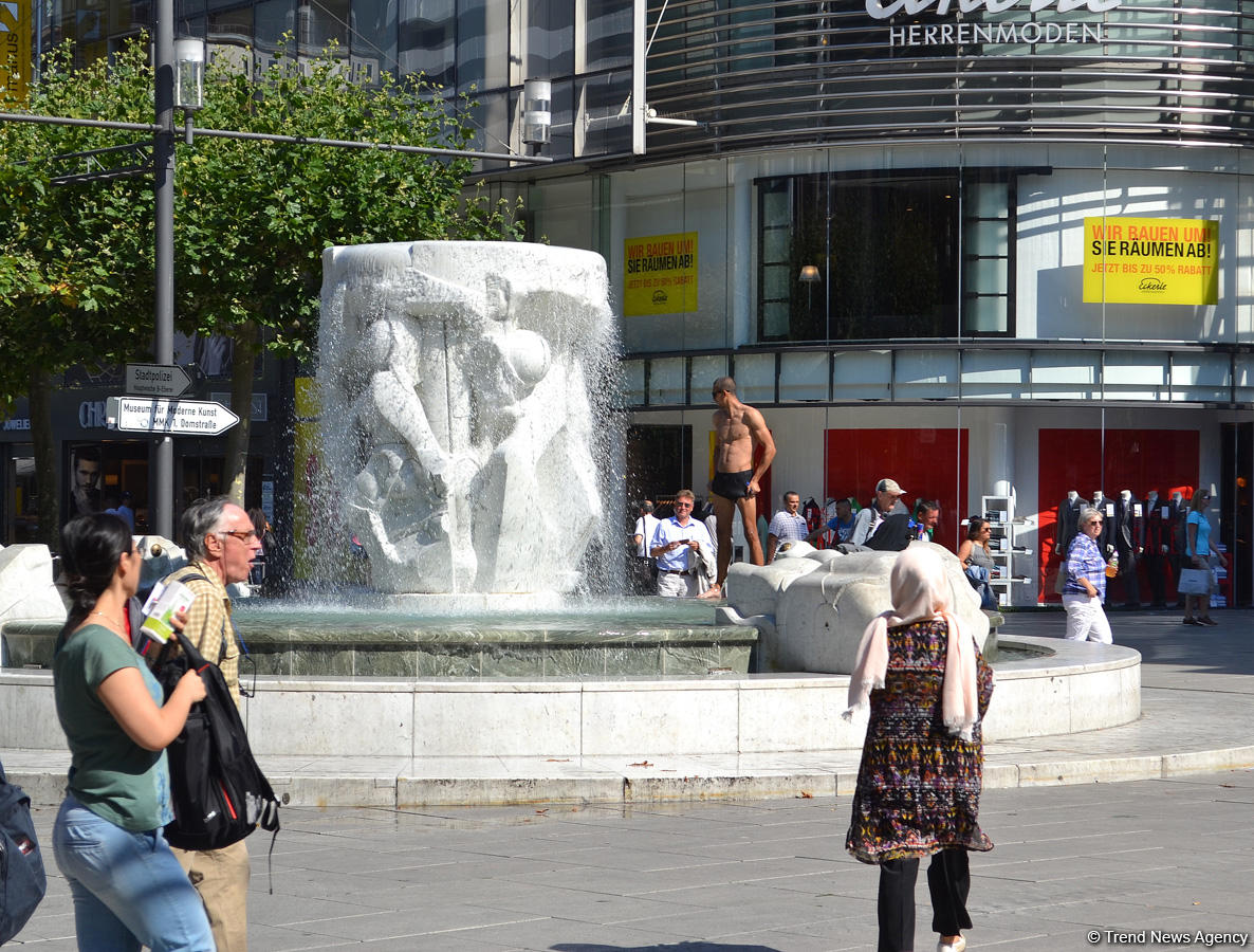 Путешествие в Европу: Жара - она и во Франкфурте жара (часть 1 - ФОТО)