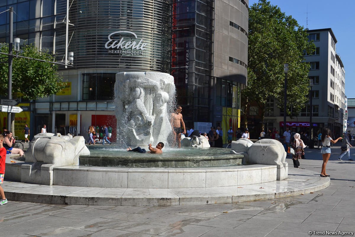 Путешествие в Европу: Жара - она и во Франкфурте жара (часть 1 - ФОТО)