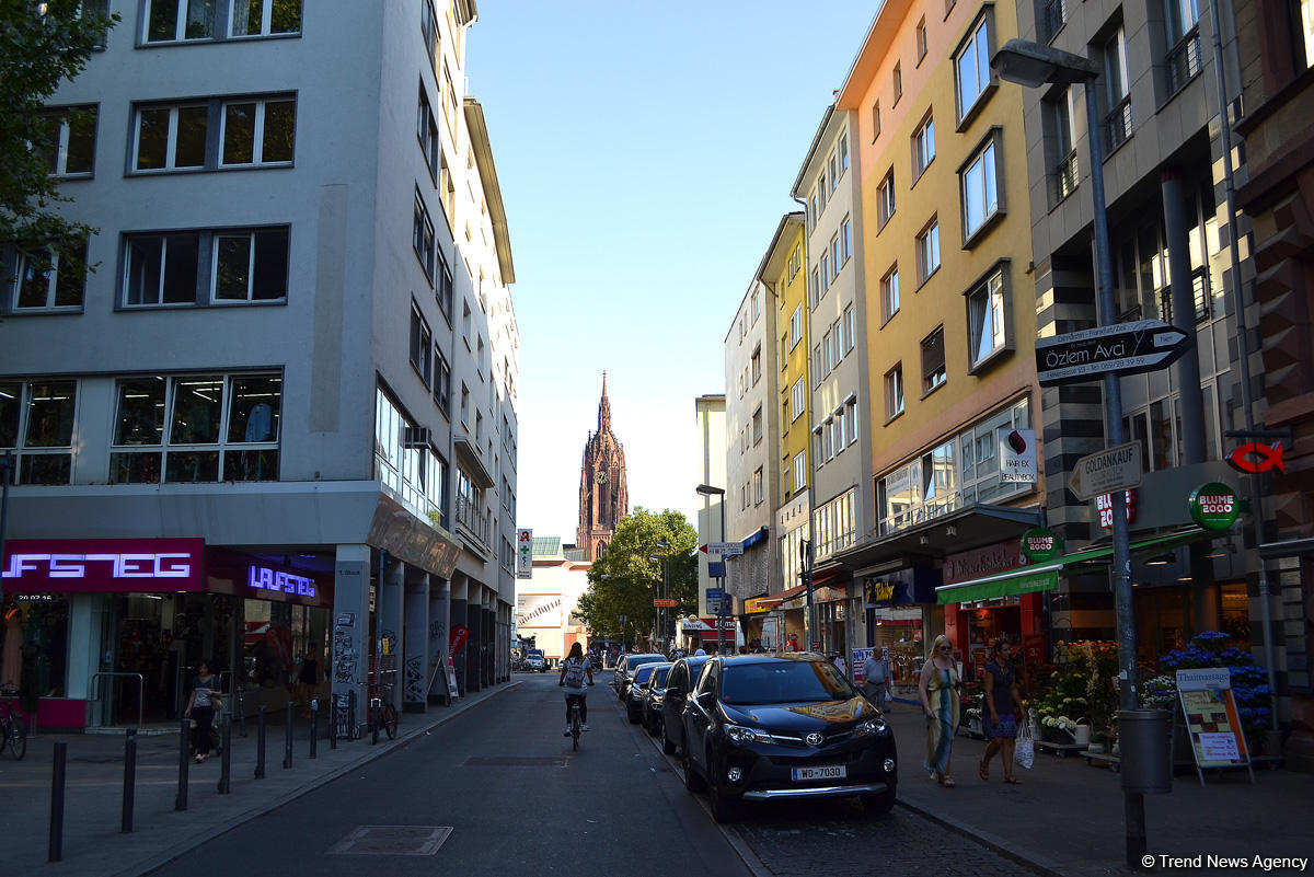 Путешествие в Европу: Жара - она и во Франкфурте жара (часть 1 - ФОТО)