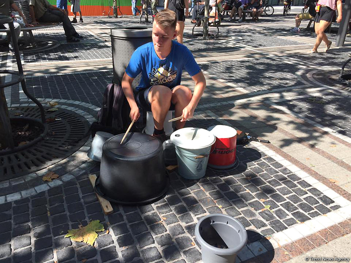 Путешествие в Европу: Жара - она и во Франкфурте жара (часть 1 - ФОТО)