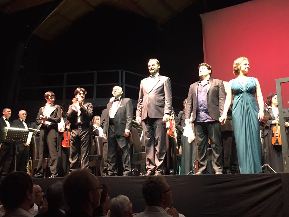 Аншлаг и несмолкаемые  аплодисменты: азербайджанские музыканты на фестивале в Германии (ФОТО)