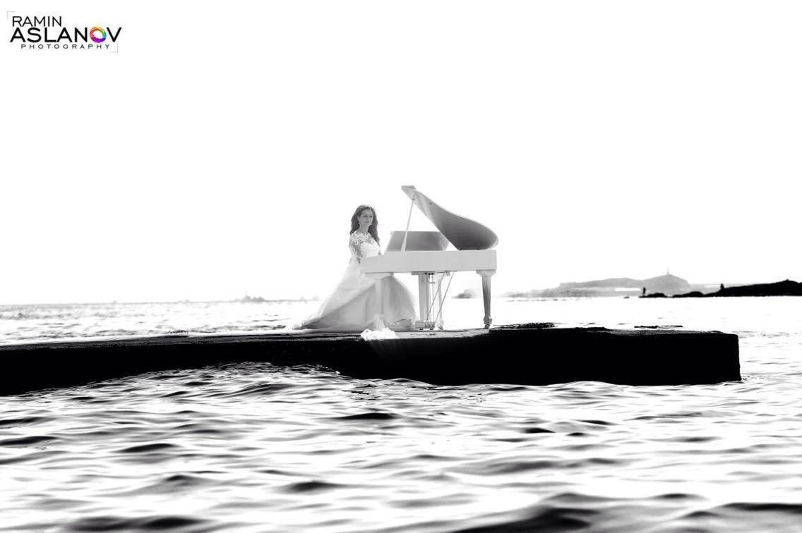 "Жизнь прекрасна" - новая работа азербайджанского композитора (ФОТО)