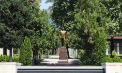 Президент Ильхам Алиев прибыл в Габалинский район (ФОТО)