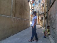 Бакинские каникулы Павла Прилучного: отдых с семьей и съемки (ФОТО)