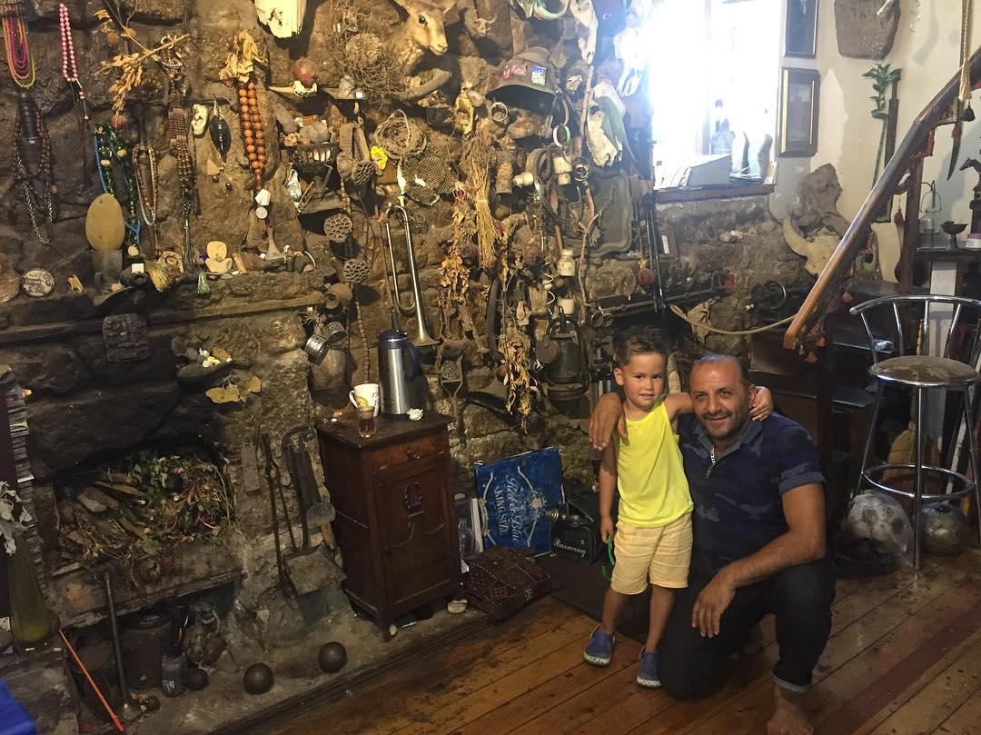 Бакинские каникулы Павла Прилучного: отдых с семьей и съемки (ФОТО)