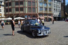 Путешествие в Европу: Молодожены Франкфурта на площади Рёмерберг (часть 2, ФОТО)