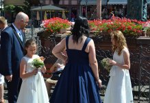 Путешествие в Европу: Молодожены Франкфурта на площади Рёмерберг (часть 2, ФОТО)