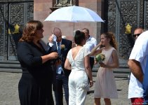 Путешествие в Европу: Молодожены Франкфурта на площади Рёмерберг (часть 2, ФОТО)