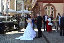 Путешествие в Европу: Молодожены Франкфурта на площади Рёмерберг (часть 2, ФОТО)