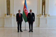 Президент Ильхам Алиев: Между Азербайджаном и Германией важно продолжение политического диалога, опирающегося на взаимное доверие (ФОТО)