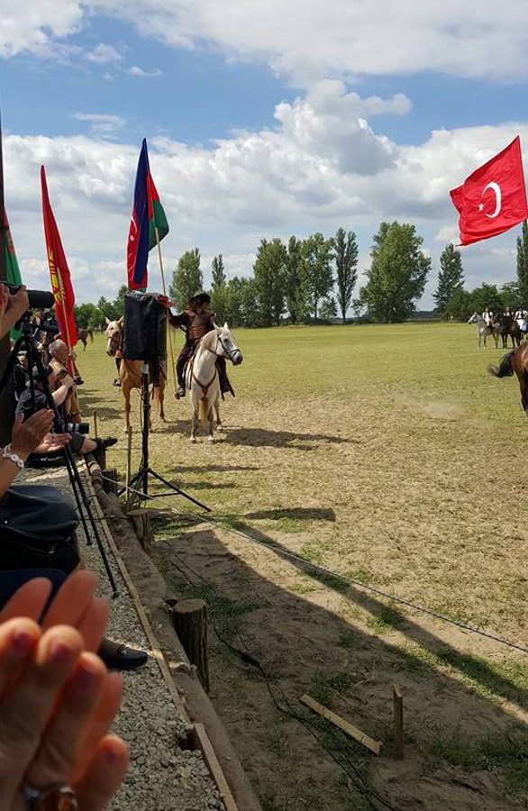 Курултай в Венгрии объединяет тюркские народы и призывает к миру  - Гюльнара Халилова (ФОТО)