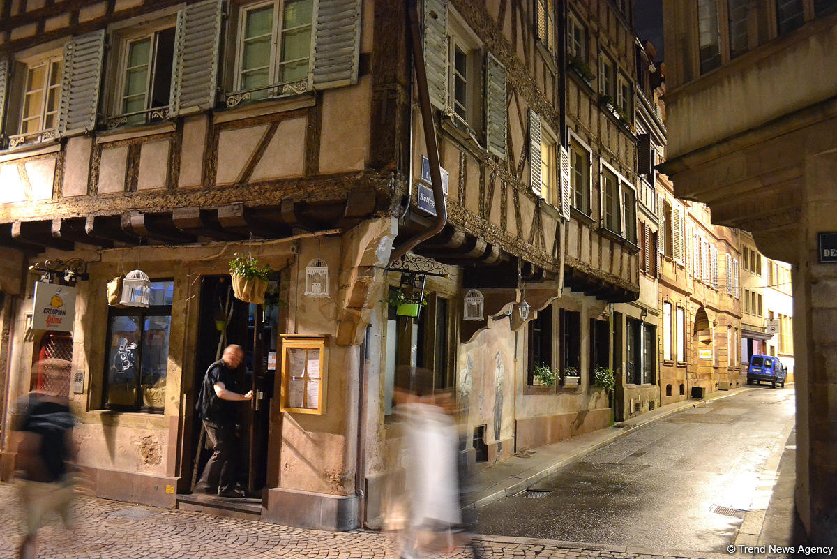 Путешествие в Европу: Вечерняя прогулка по "Маленькой Франции" Страсбурга (часть 3, ФОТО)