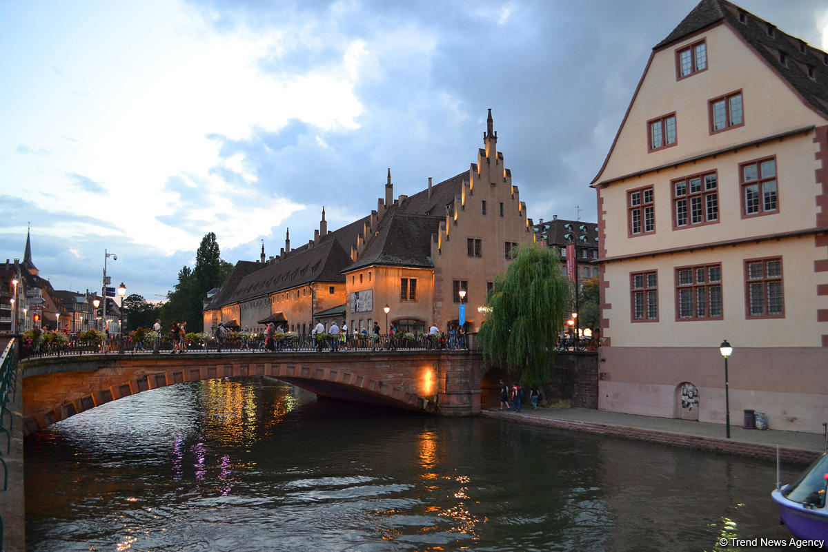 Путешествие в Европу: Вечерняя прогулка по "Маленькой Франции" Страсбурга (часть 3, ФОТО)