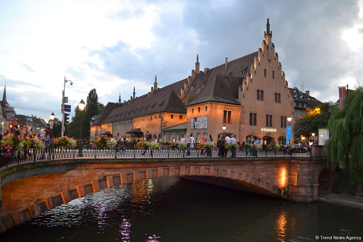 Путешествие в Европу: Вечерняя прогулка по "Маленькой Франции" Страсбурга (часть 3, ФОТО)