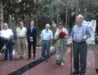 В Баку почтили память Муслима Магомаева (ФОТО)