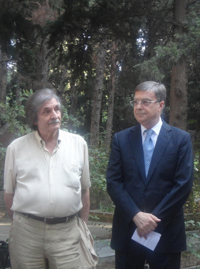 В Баку почтили память Муслима Магомаева (ФОТО)